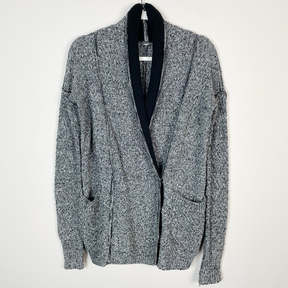 lululemon athletica Gray and Black Cardigan - Picture 4 of 12